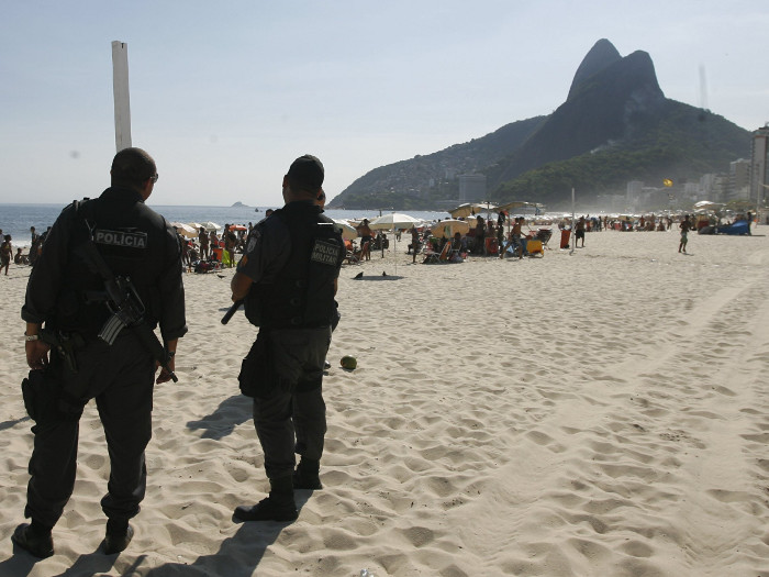 Polícia